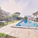 Villa Avec Jardin Et Piscine