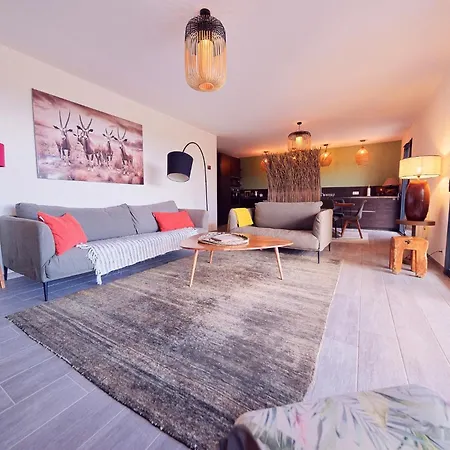 Avec Jardin Et Piscine Calvi (Corsica)