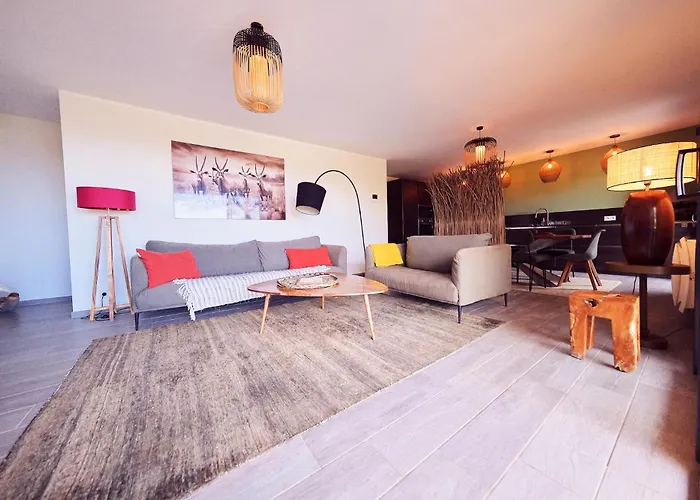 Villa Avec Jardin Et Piscine