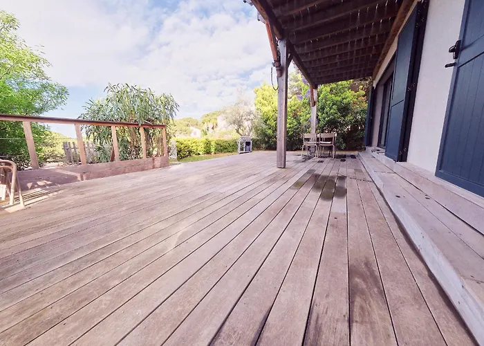 Avec Jardin Et Piscine *