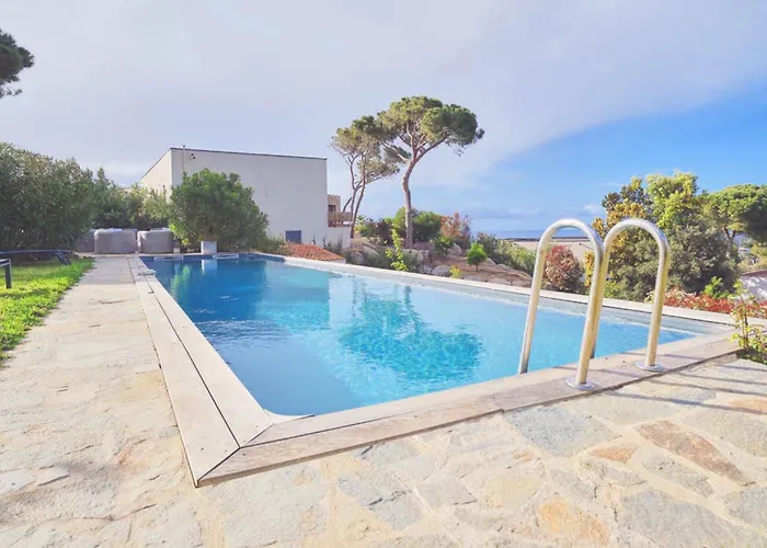 别墅 Avec Jardin Et Piscine